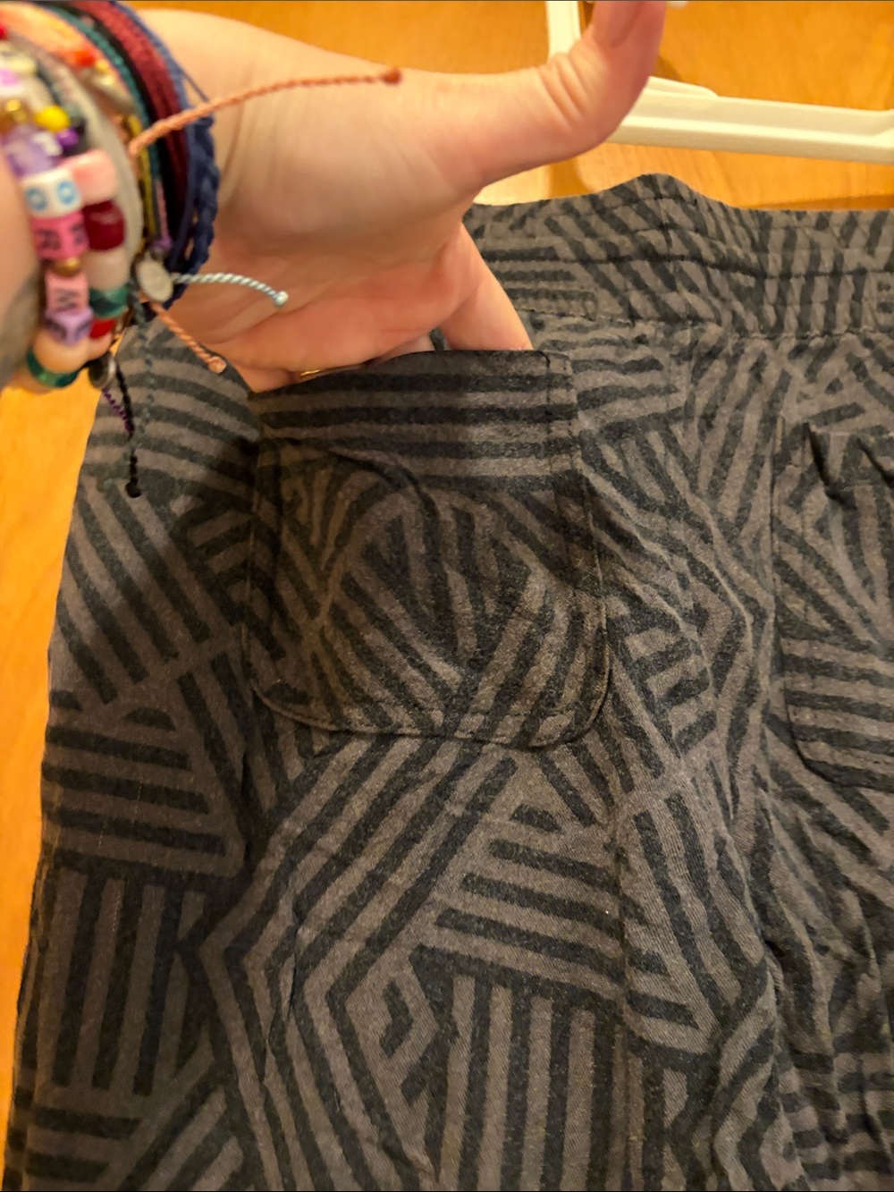 Hurley Black & Charcoal Geometric Wide Leg Pants - Picture 7 of 7